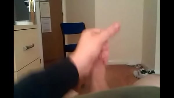 HAVING A GOOD OLD STROKE WITH CUMSHOT