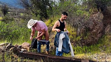 Esse garoto deu gostoso nessa carona