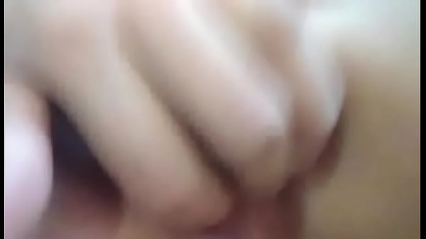 thumb chick