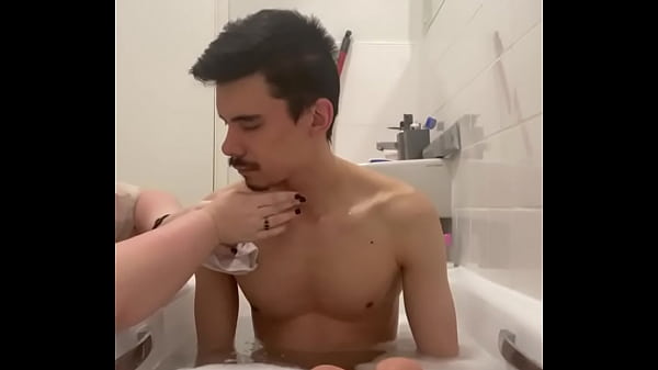 thumb washing