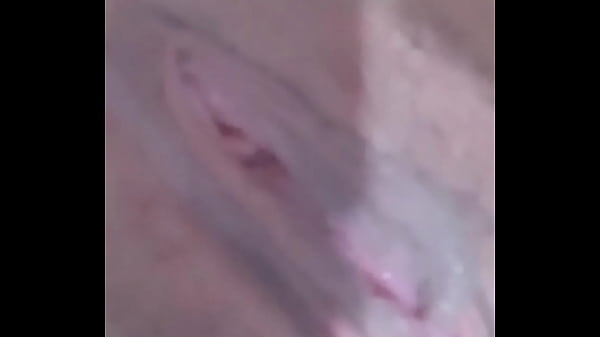 Creamy pussy model Alexa Joes