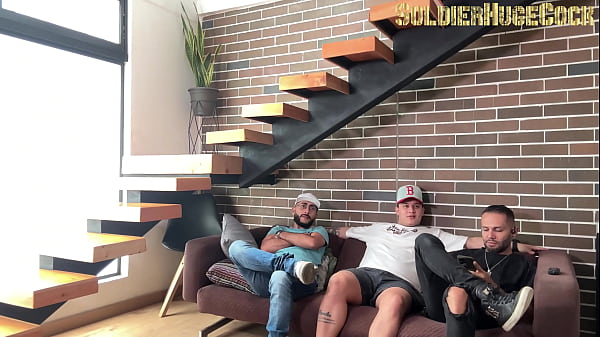 Download Video - He invites me to watch the game but I end up fucking his GF