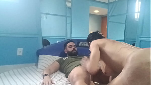 Boneca dotada fudendo com vizinho safadinho