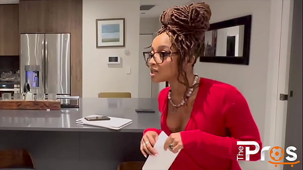 The Pros S2E08 Mena Carlisle the Slick Client Sports Agent