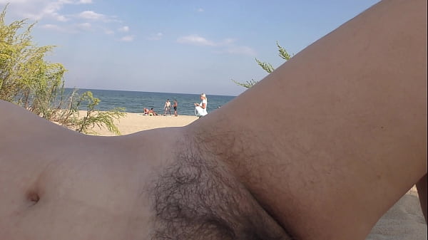 Hairy mature rimming on the beach