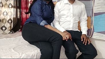 Hot female boss seduces new employee to satisfy her XXX pussy in hotel, desi hindi audio sex