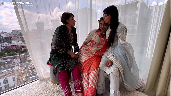3 Desi Bhabis Gone Wild