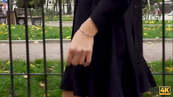 Download Video - RIM4K&period; Guy falls fantasy and dreams of another mans girl giving rimming