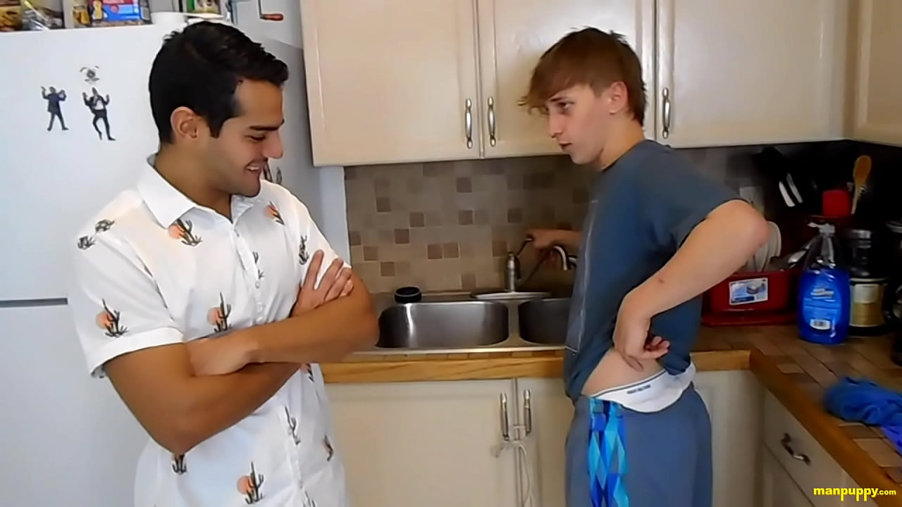 Elis y Sebastian estiran sus calzoncillos
                    fetish gay bizarre underwear latino twinks briefs 1080p wedgies wedgie manpuppy elis ataxxx sebastian cums muchos negros