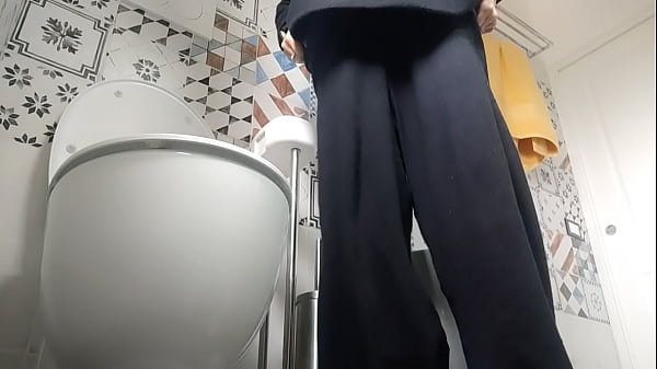 Chantal Channel - in in the MUD for pee