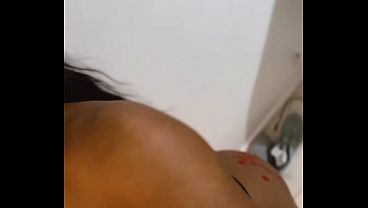 I looked pretty with all the wax on my body, lol ?