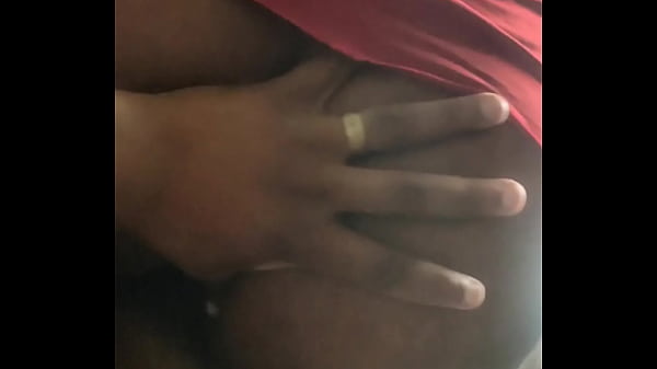 Download Video - Casada safada adora sentar numa rola "CasalBlack"