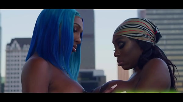 Download Video - MYSTIQUE GET FUCKED BY TS PARIS