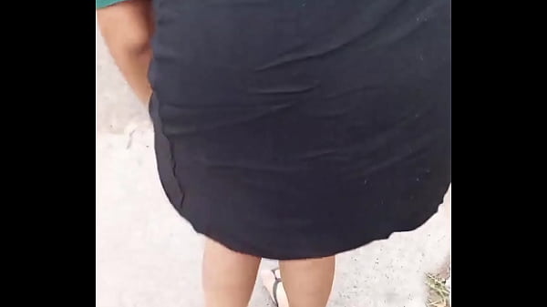 Showing my ass (and tits) on the streets of Buenos Aires. I love exhibitionism ️ (⁠ ⁠ꈍ⁠ᴗ⁠ꈍ⁠)