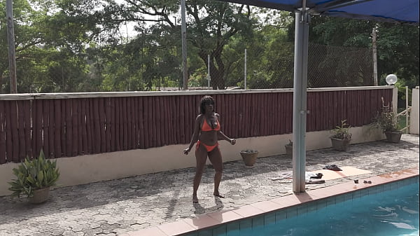 Fun at the pool Flower gets her pussy eaten
