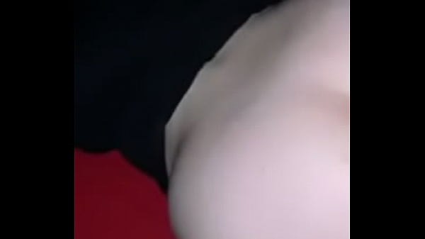 Big ass white girl Creams on my dick