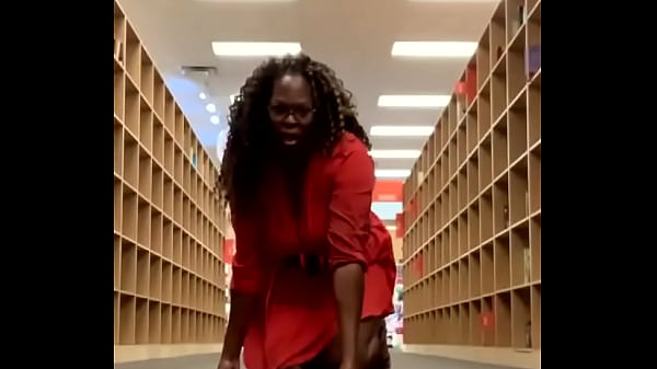 I’M REALLY LIKE THIS IN PUBLIC!!!!