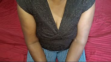 Lonely indian Desi Bhabhi Hottest video
