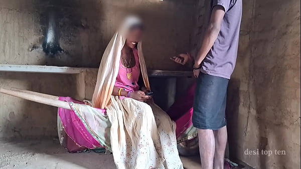 Thinking me to be sister-in-law, brother fucked me and said that he will penetrate me only a little but gave me the full desi Indian audio sex in clear voice.