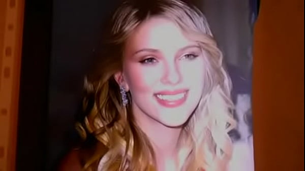 Download Video - My huge cum tribute to Scarlett Johansson 3