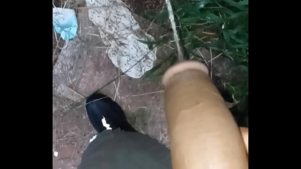 Download Video - 12INCH BBC PEEING IN PUBLIC Mandingo