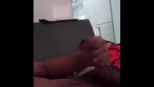 Aline Tavares seduzindo o Novinho Mc da Baixada...