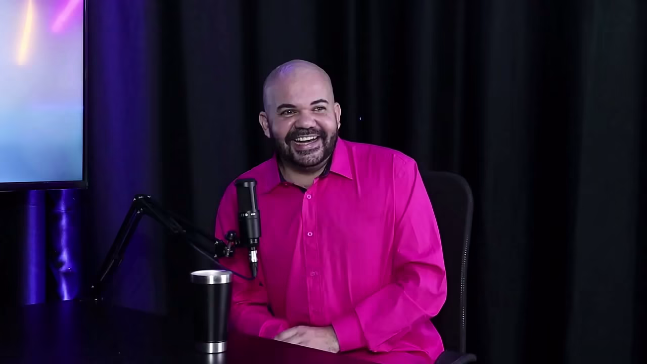 ENTREVISTA COM PAULO AVELAR (TIV MODELS) NO PORN CAST BRAZIL - PARTE 1 (WATCH ON: SHEER/RED)