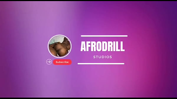 Hermanastra Desesperada Con Gran Culo Solo Quiere Follar Con Una Polla Bien Dura