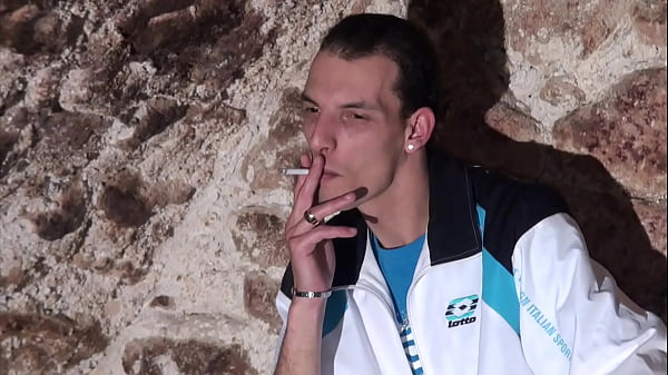 Amator french porn video twink fucked in discret place by ENzo