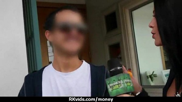 Amateur girl accepts cash for sex from stranger 6