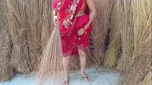 Indian xxx maid wife outdoor fucking