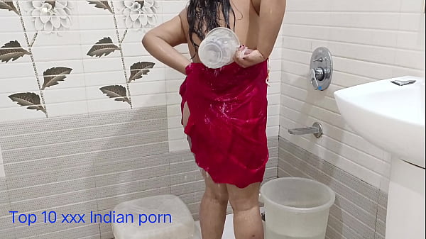 XXX Desi step mom having Bathroom sex with her step son in Hindi audio