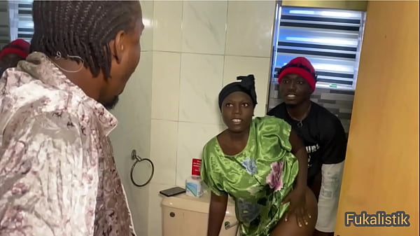 Ebony big butt cheating landlords wife sneaky f...