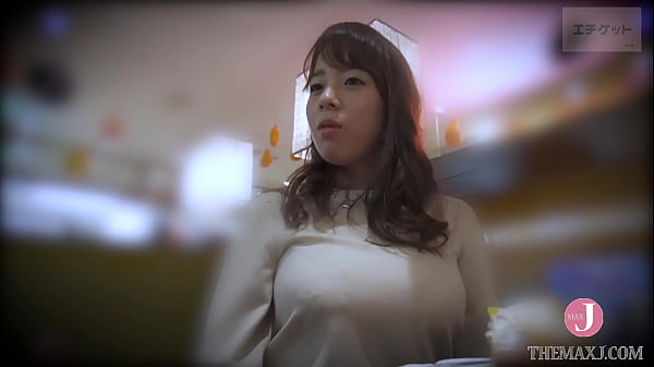 Sakura, 22, and Mari, 22, apparel salesperson, Chiba City, Chiba Prefecture, Japan - Intro