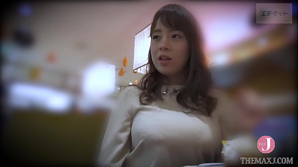 Sakura, 22, and Mari, 22, apparel salesperson, Chiba City, Chiba Prefecture, Japan - Intro