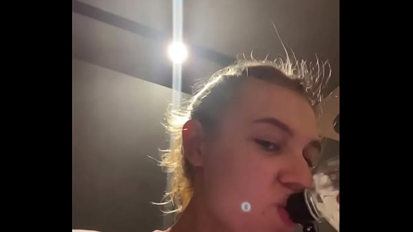 Download Video - First time squirting in public&period; Sit on the cam