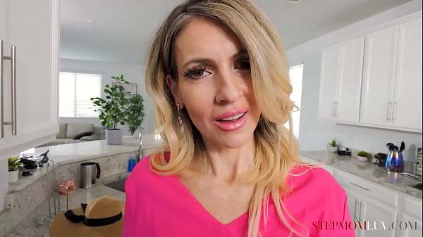 Blonde Stepmom Gigi Dior Drilled By Big Dick Stepson Rion King
