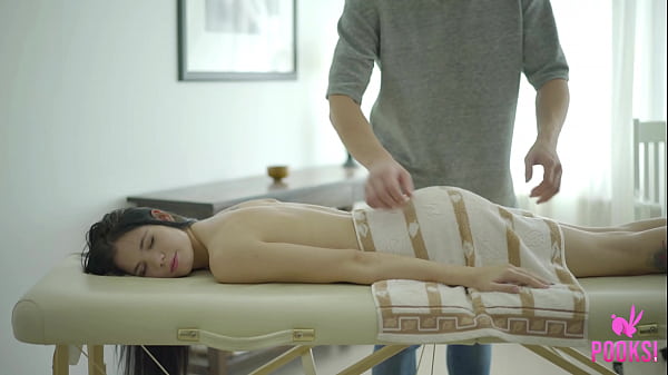 Download Video - Long Haired Brunette Sadie U Gets Wild Anal Fuck From Her Masseuse&excl;