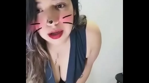 jovencita piernuda