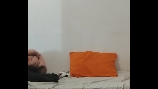 Training striptease wich very horny