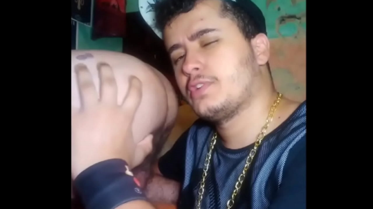 El hermano de mi Parça do Morro
                    hardcore brazil friend gay hetero latino straight amador mano amigo grosso linguada favela gordinho cunete ativo amatheur parrudo belo horizonte brotheragem muchos negros