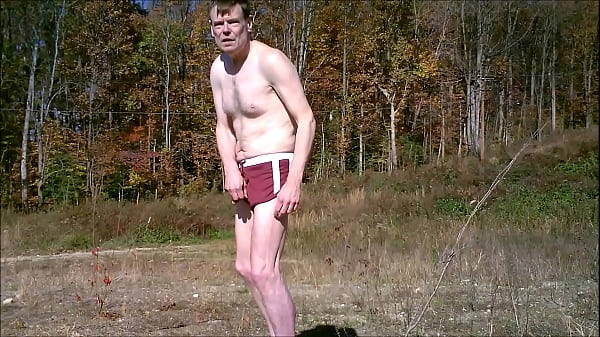 Download Video - Insanely Risky Jerkoff In Wide Open Park Area November 2014