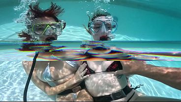 Aquaphilias- Steve Gotacock Joins Misty Rein and Samantha Sinz for a Hot Underwater SCUBA Threesome with a huge cumshot