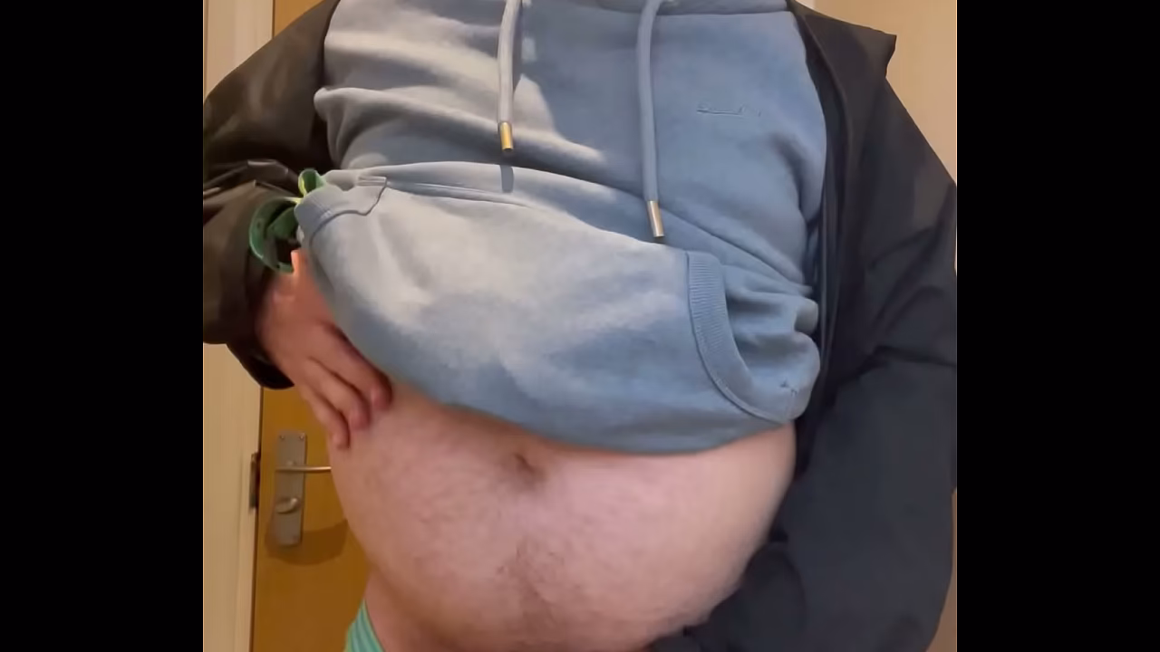 Brent Pissing in bathroom