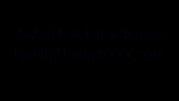 Perfect Body Step Mom Cheats on Dad - Crystal Rush - Alex Adams - Family Therapy