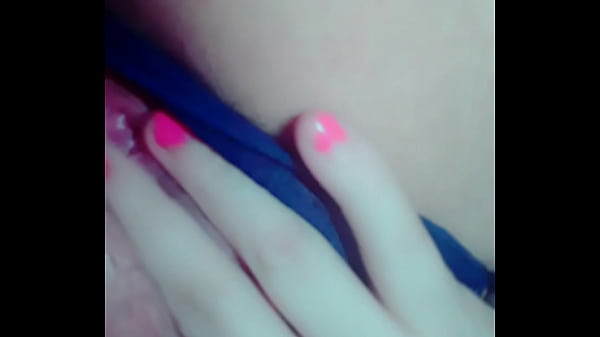 thumb pendeja touching