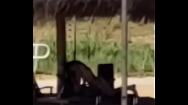 Sex In Der Öffentlichkeit – Brasilianischer Strand Cuiabá / Künstlicher Strand