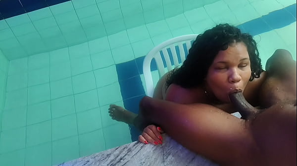 Hot BBW Sucked Sitting on the Chair Until She Got Milk in Her Mouth
