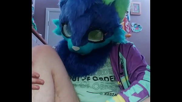 Cyberpunk diaper piss