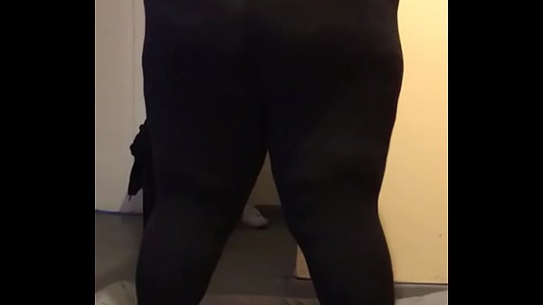 ssbbw big yellow booty